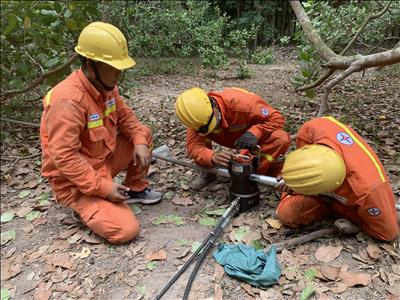 Đảm bảo hệ thống truyền tải điện vận hành an toàn, liên tục, ổn định trong mùa nắng nóng trên địa bàn tỉnh Bình Thuận